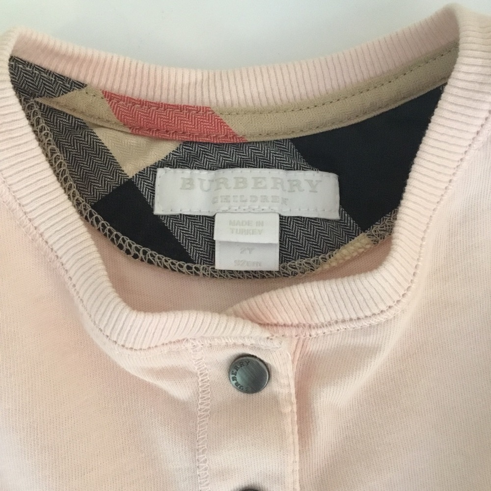 SOLD‼️Burberry Dress - Picture 5 of 9
